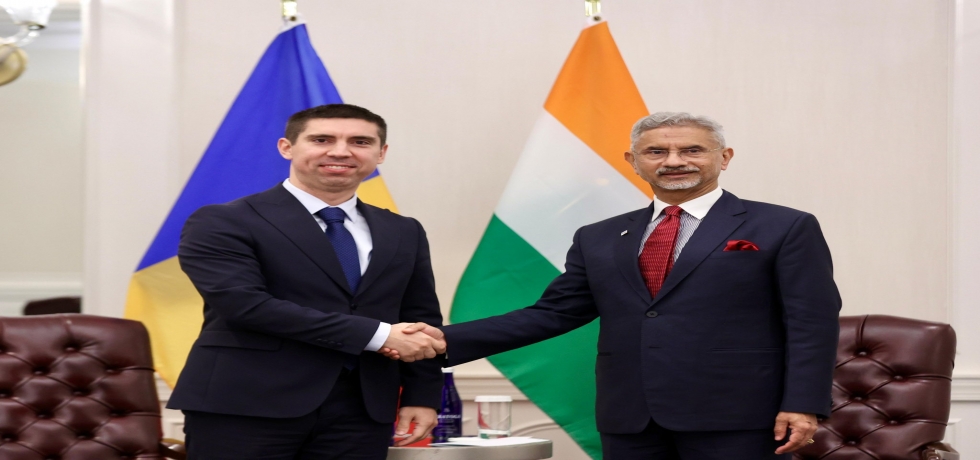 EAM H.E. Dr. S. Jaishankar met Moldovan FM H.E. Mr. Mihai Popsoi on the sidelines of UNGA 79 in New York.